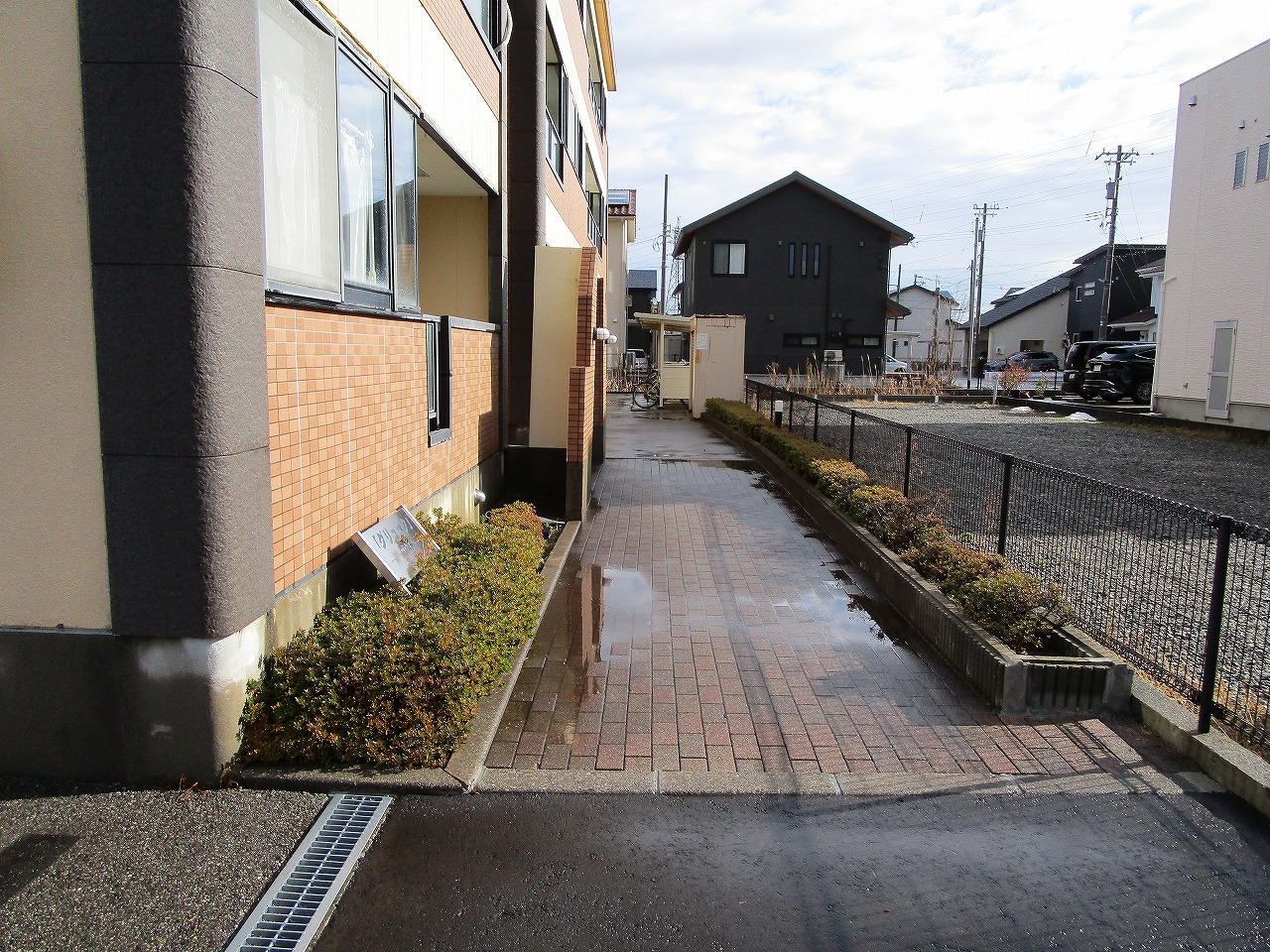 グリュック 通路