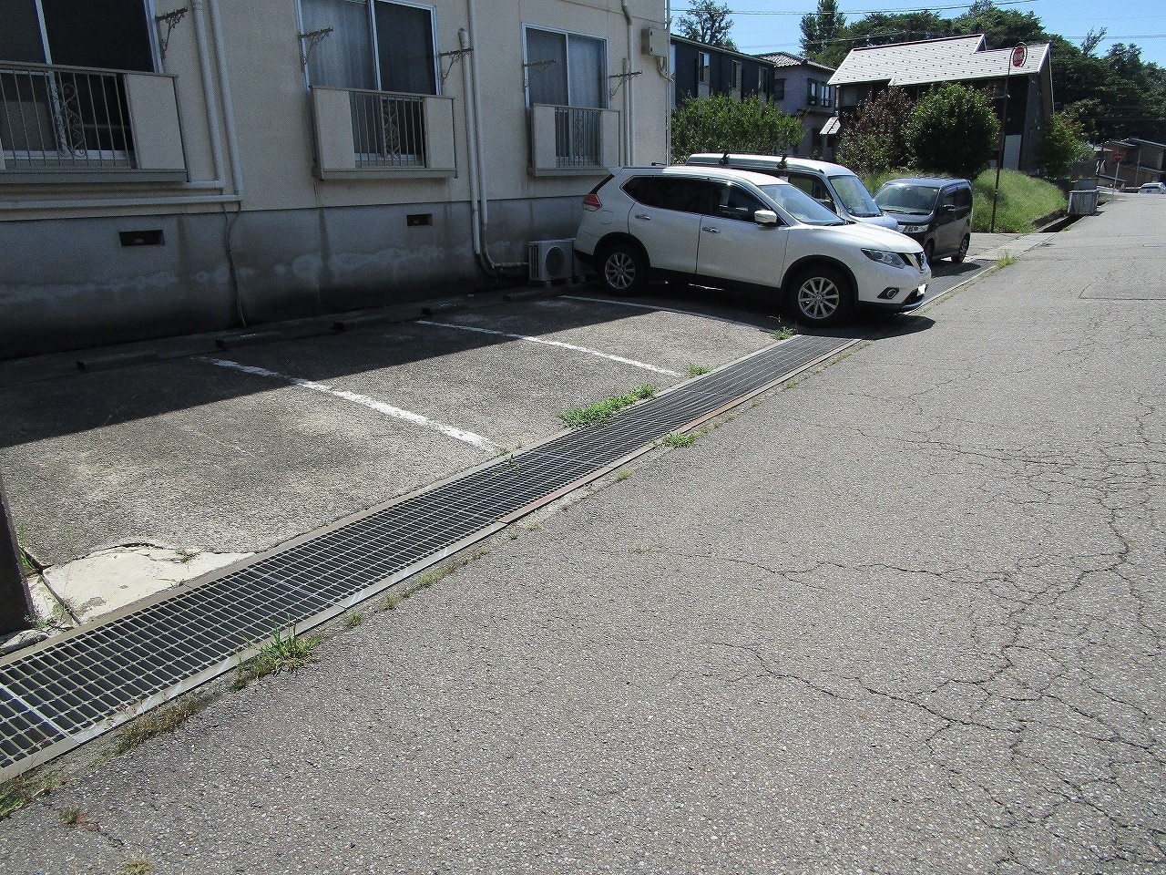 コーポ320 駐車場