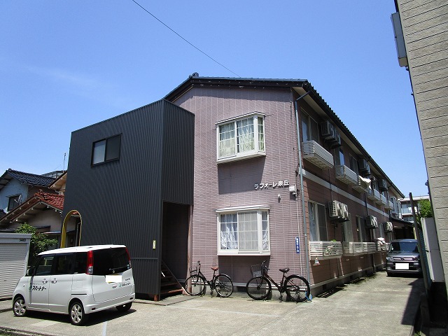 ラフォーレ泉ヶ丘 外観